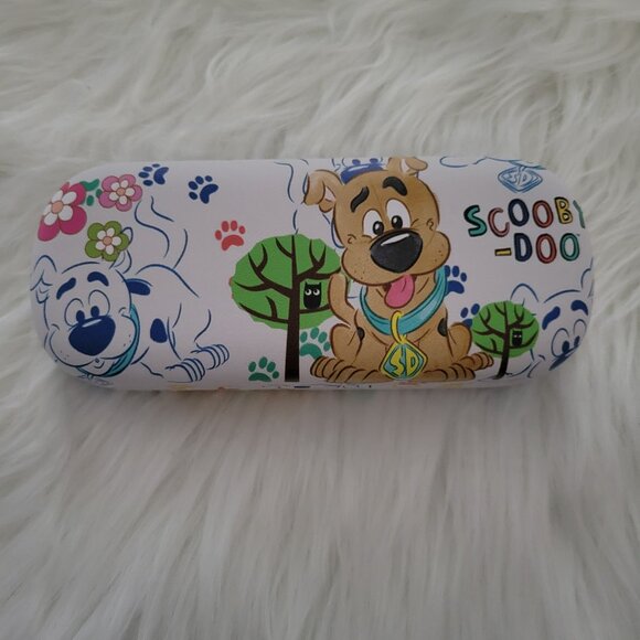 Scooby Doo Hard Shell Eyeglasses Case - Picture 2 of 4